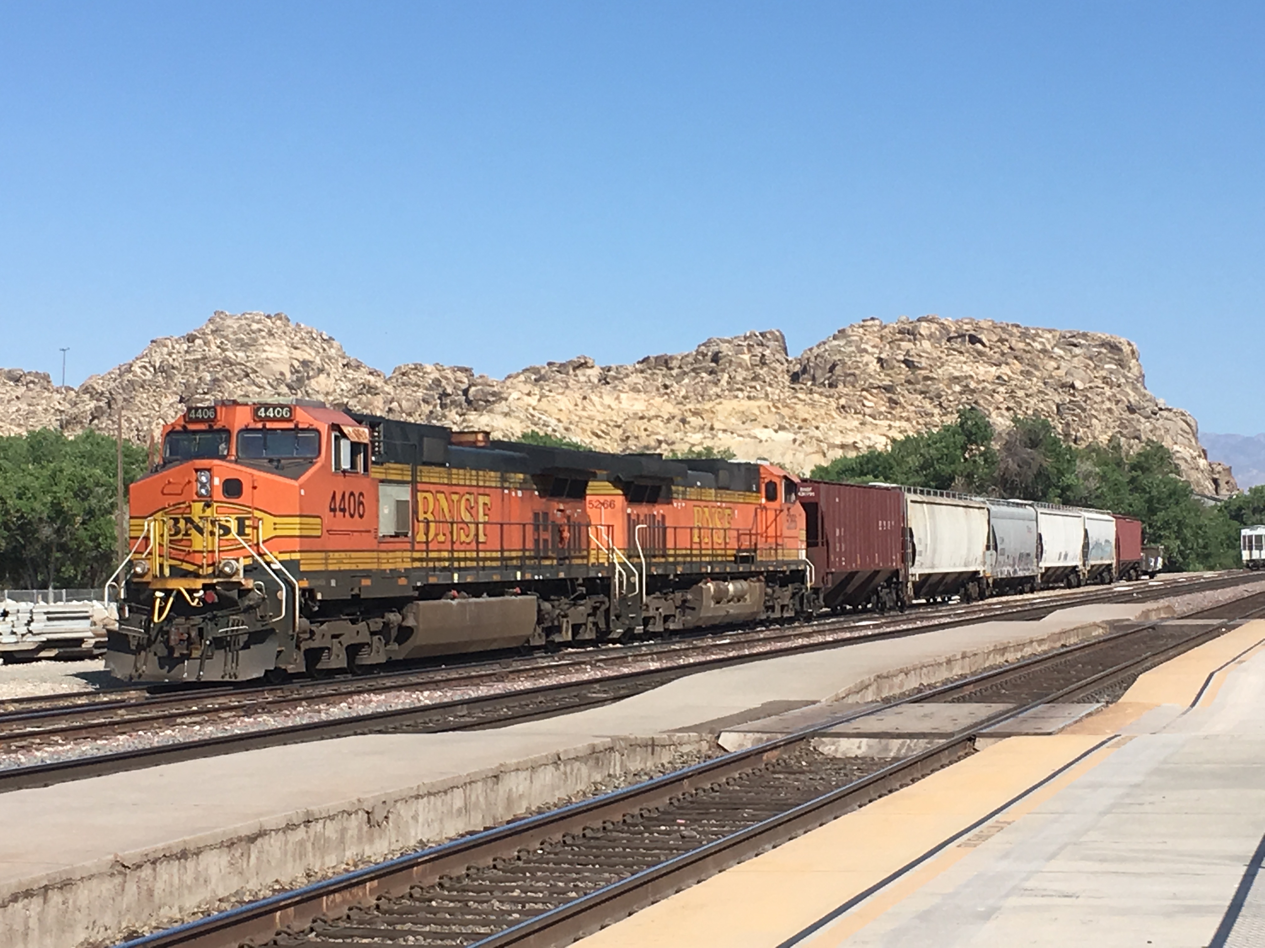 Train-Route-66 .JPG
